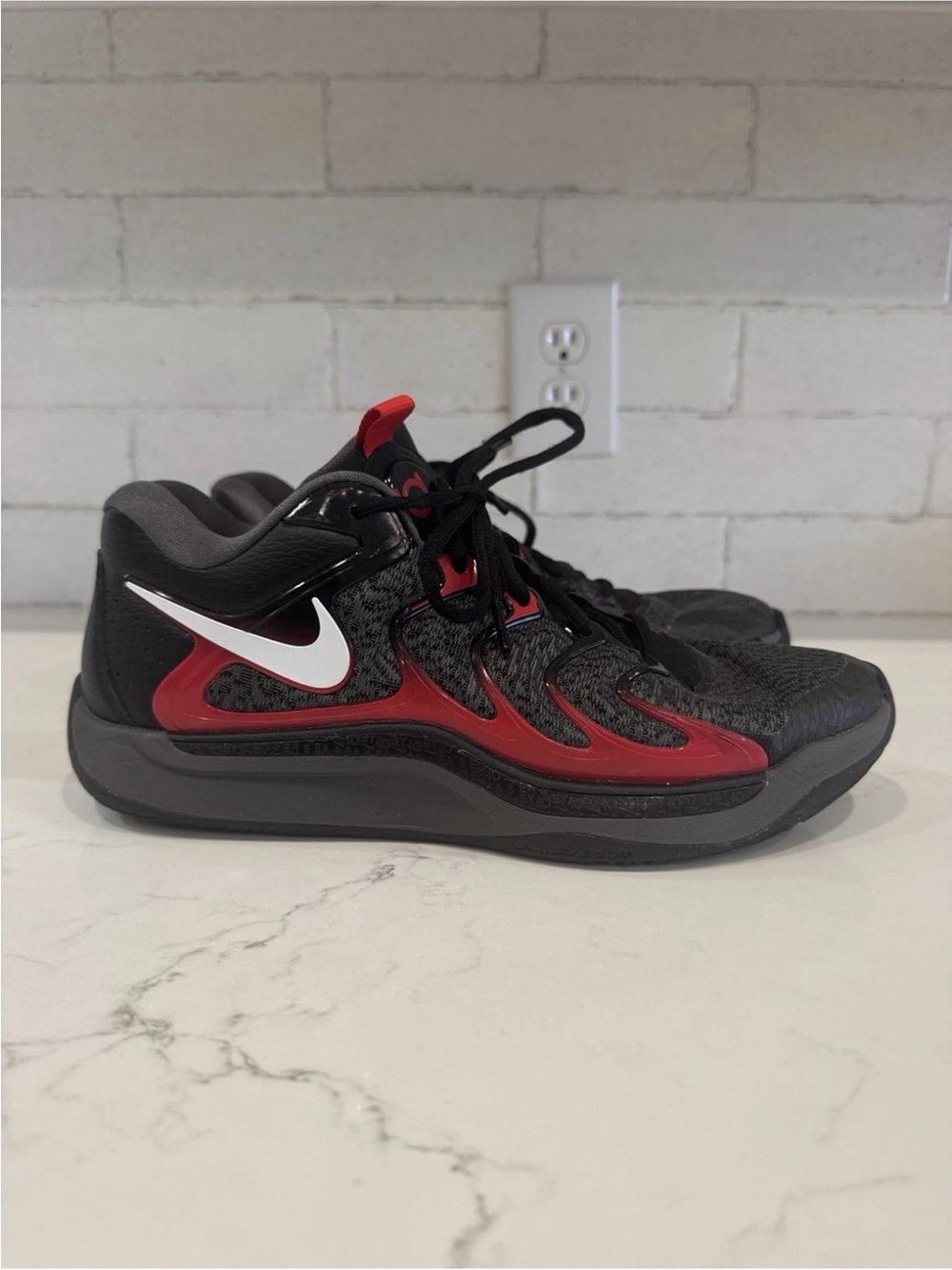 Nike KD 17 ‘Late Night’ Black/Red Men’s 9 Basketball Sneakers FJ9487-001 No Box